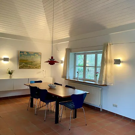 Haus Ahrens بيت للعطل